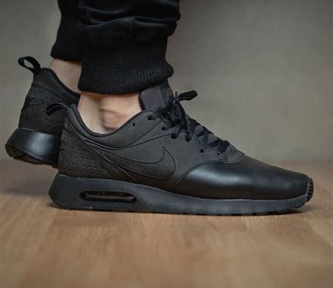 nike tavas 45 schwarz grau|Air Max Tavas LTR .